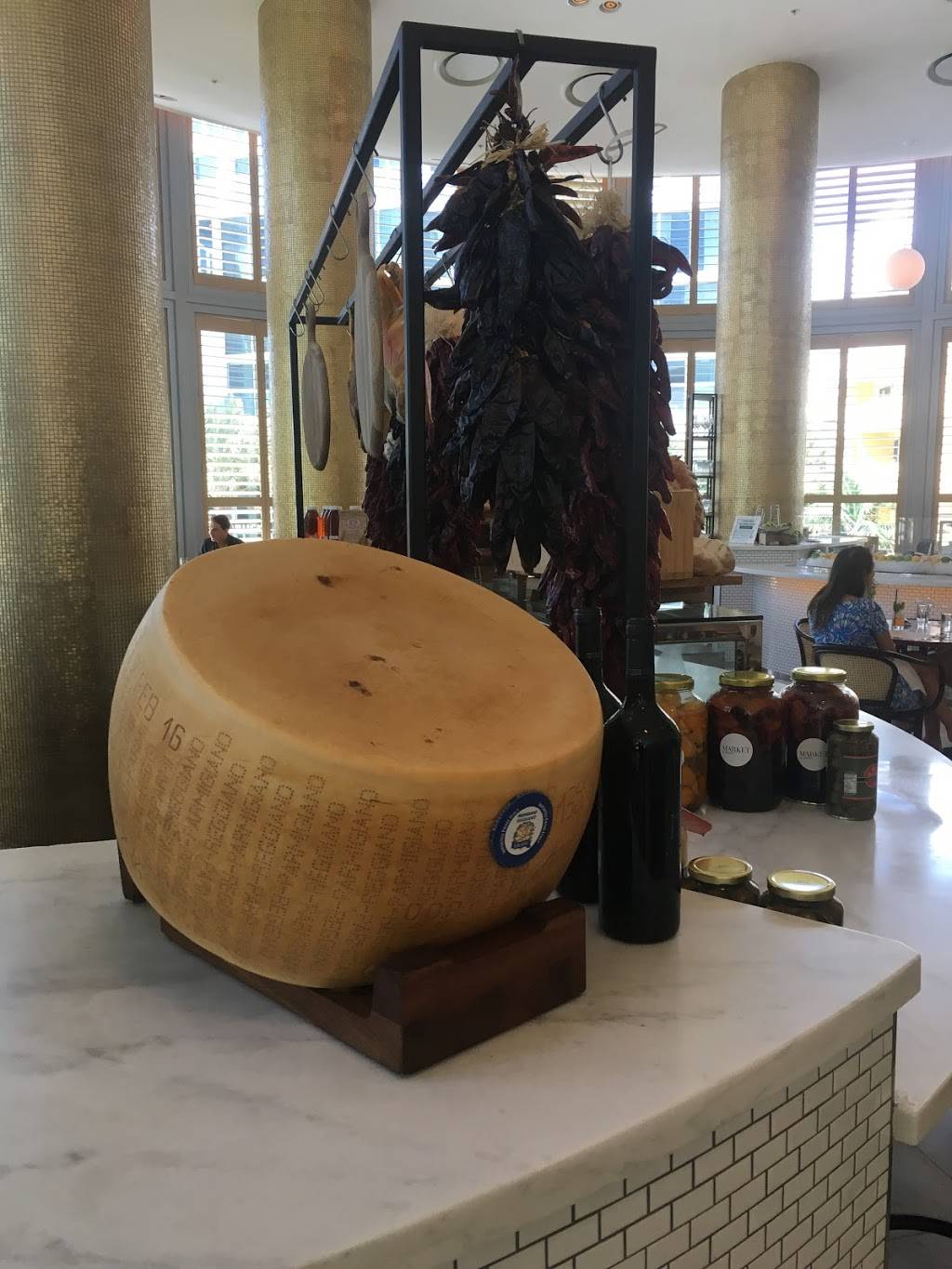 Habitat | restaurant | 2341 Collins Ave, Miami Beach, FL 33139, USA | 3056046700 OR +1 305-604-6700