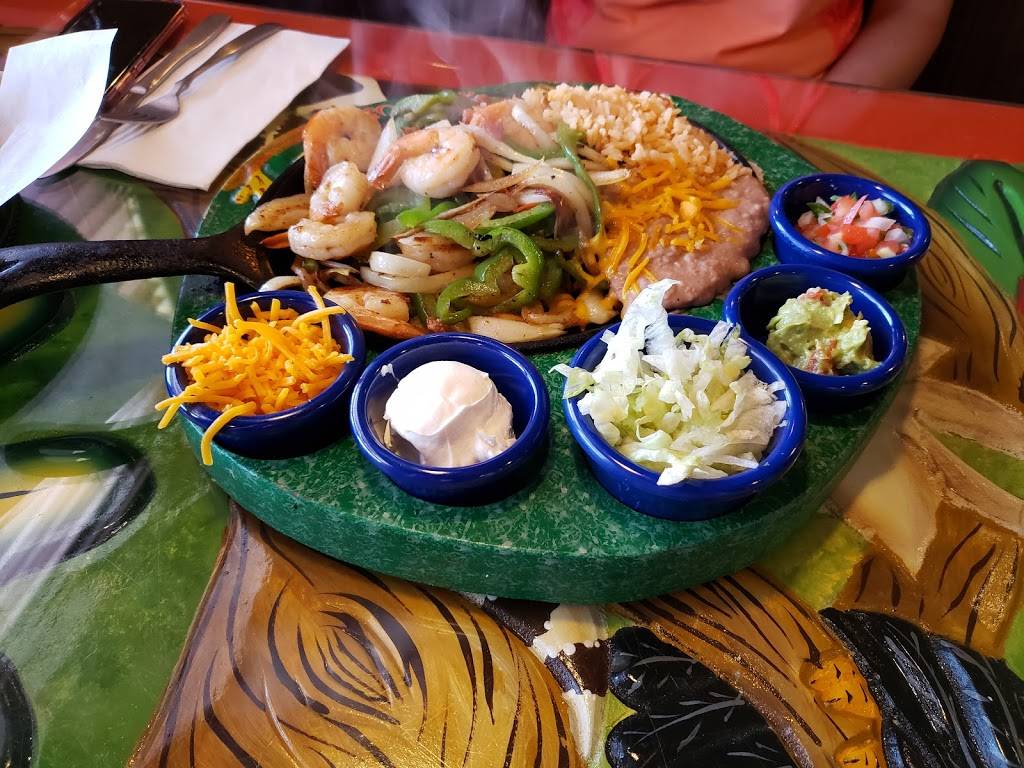 La Mariposa Mexican Restaurant | restaurant | 112 E Main St, Lyons, CO 80540, USA | 3038235595 OR +1 303-823-5595