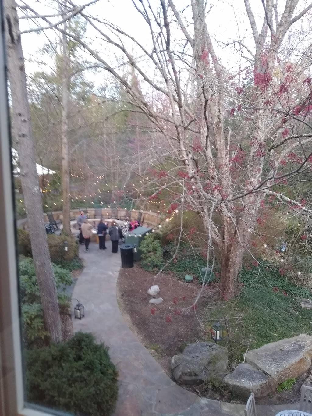 The Restaurant at RT Lodge | restaurant | 1406 Wilkinson Pike, Maryville, TN 37803, USA | 8659819800 OR +1 865-981-9800