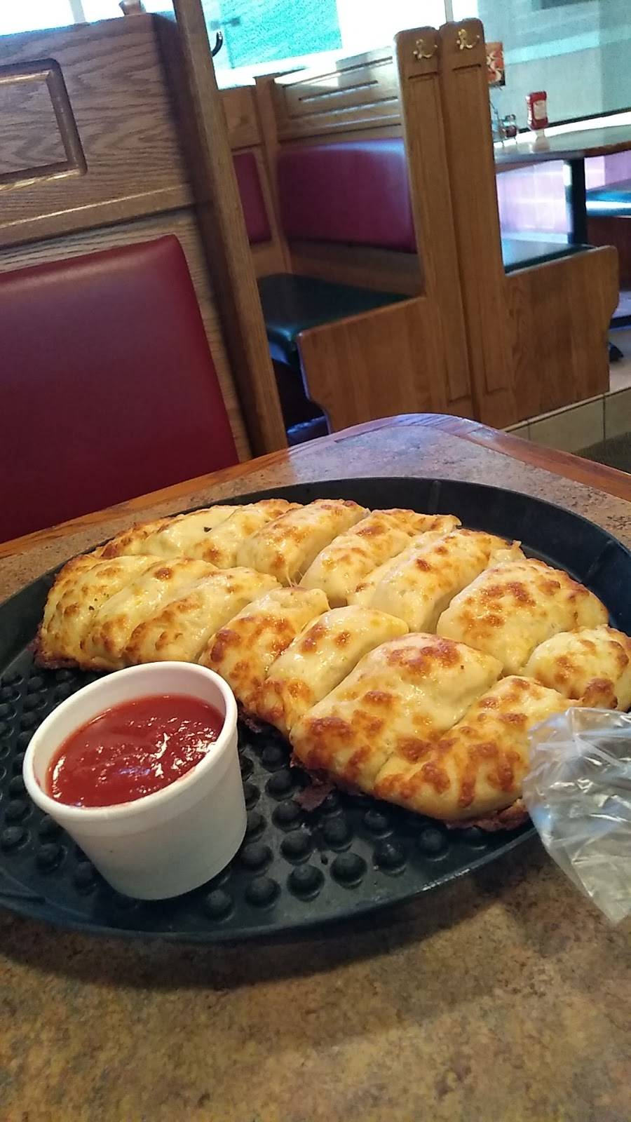 Ginos Pizza & Spaghetti House | meal delivery | 86 Fayette Town Center, Fayetteville, WV 25840, USA | 3045742604 OR +1 304-574-2604