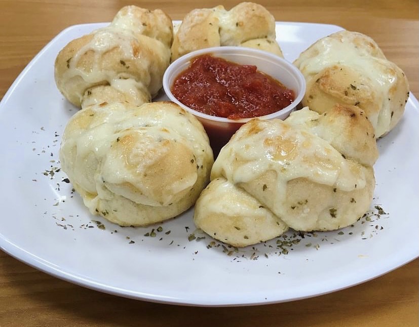 Sakos Pizza | restaurant | 823 Reservoir Ave, Cranston, RI 02910, USA | 4019440000 OR +1 401-944-0000