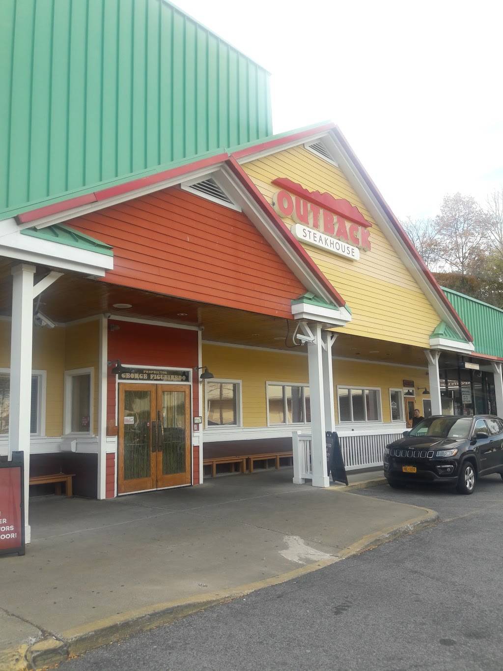 Outback Steakhouse | restaurant | 1703 Central Park Ave, Yonkers, NY 10710, USA | 9143373244 OR +1 914-337-3244