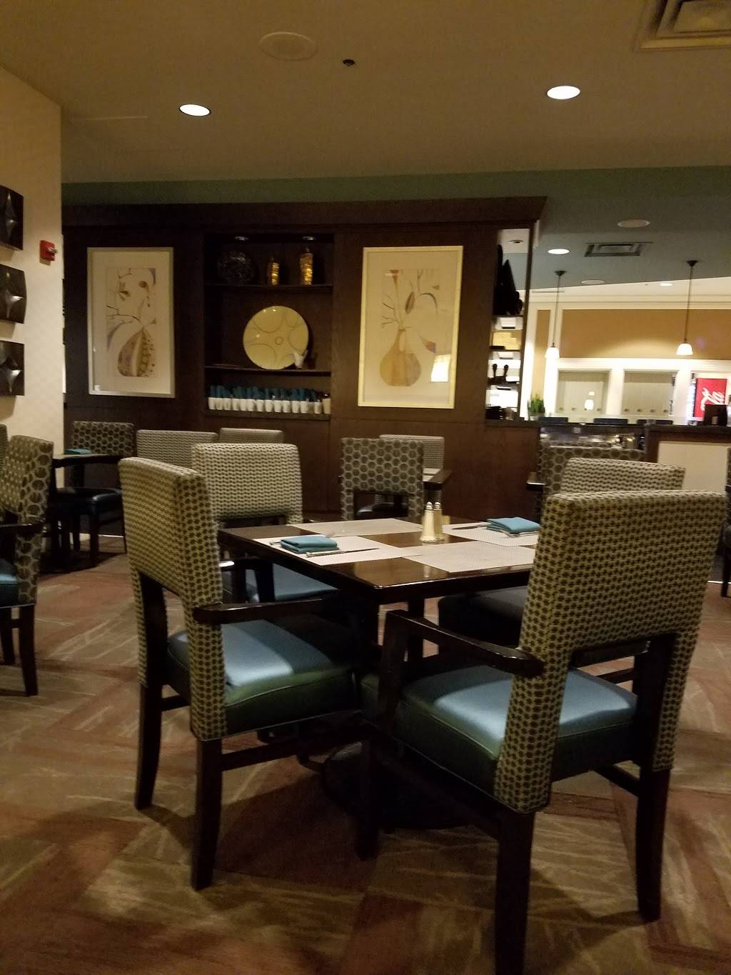 Bc Bistro And Lounge | night club | 5460 N River Rd, Rosemont, IL 60018, USA | 8472929100 OR +1 847-292-9100