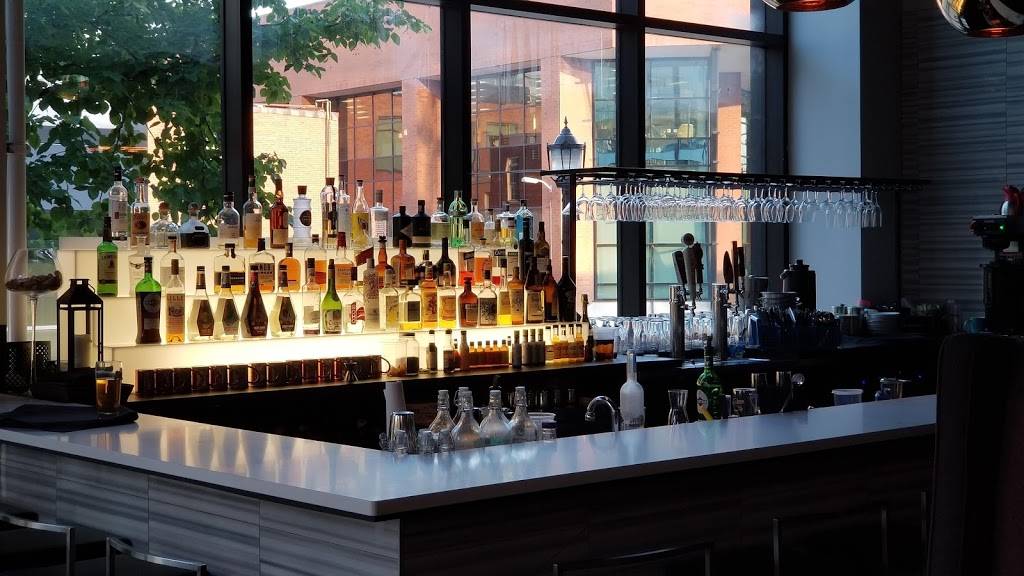 Gilt Restaurant | restaurant | 305 King St W #102, Kitchener, ON N2G 1B9, Canada | 5199546100 OR +1 519-954-6100