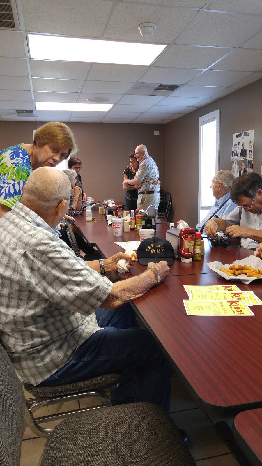 Kings BBQ & Chicken | restaurant | 416 Kingold Blvd, Snow Hill, NC 28580, USA | 2527470126 OR +1 252-747-0126