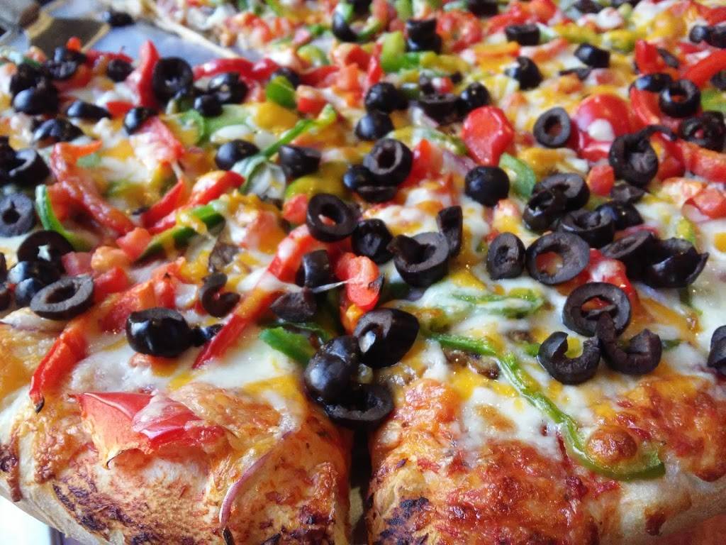 Oggis Pizza & Brewing Co | restaurant | bldg d, 19201 Bear Valley Rd bldg d, Apple Valley, CA 92308, USA | 7602408977 OR +1 760-240-8977