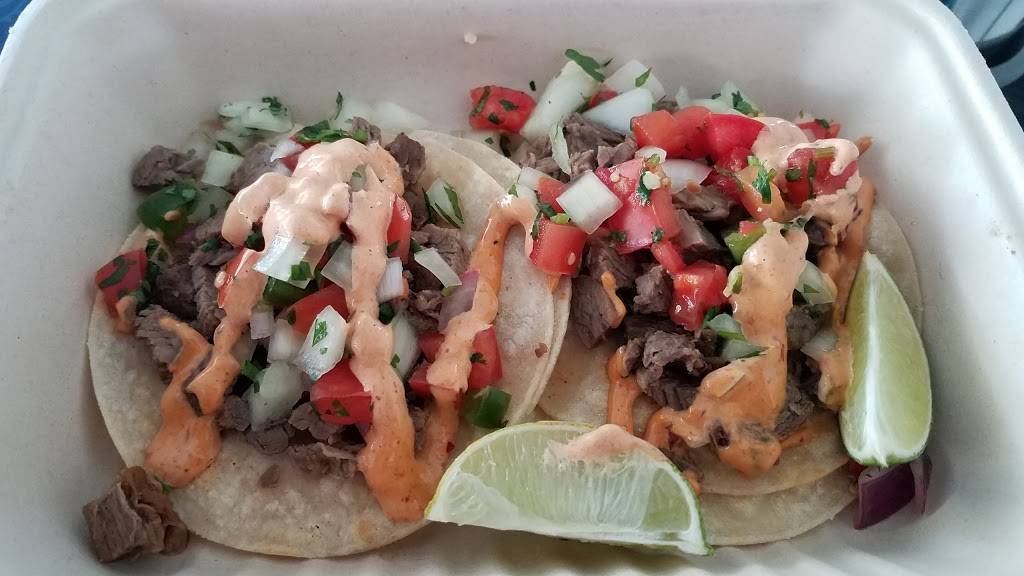 Fistful of Tacos | meal takeaway | 201 Harrison St C2, San Francisco, CA 94105, USA | 4154004780 OR +1 415-400-4780