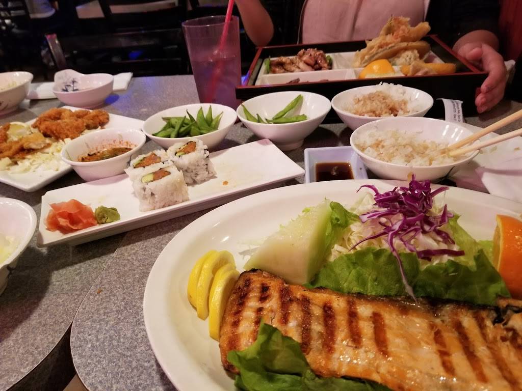 TGI Sushi | restaurant | 100 W Hamilton Ave, Campbell, CA 95008, USA | 4088710123 OR +1 408-871-0123