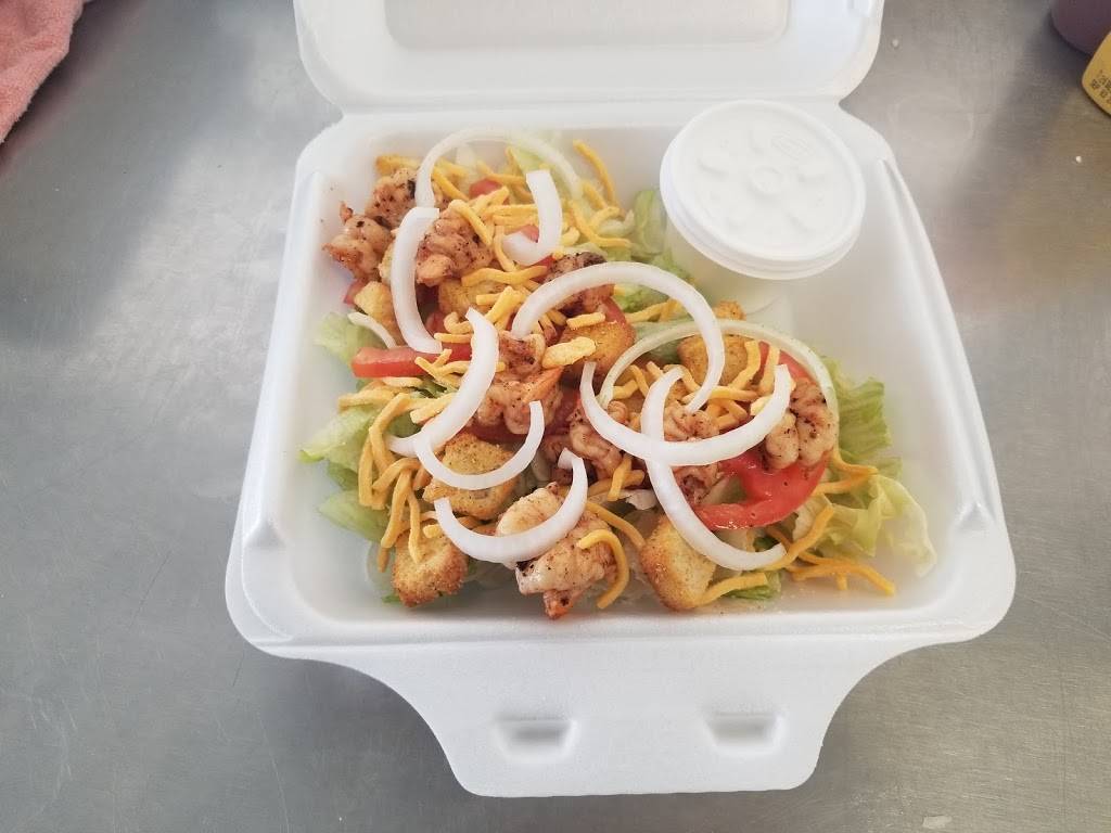 Richards Seafood Too | restaurant | 901 Charity St, Abbeville, LA 70510, USA | 3373852328 OR +1 337-385-2328