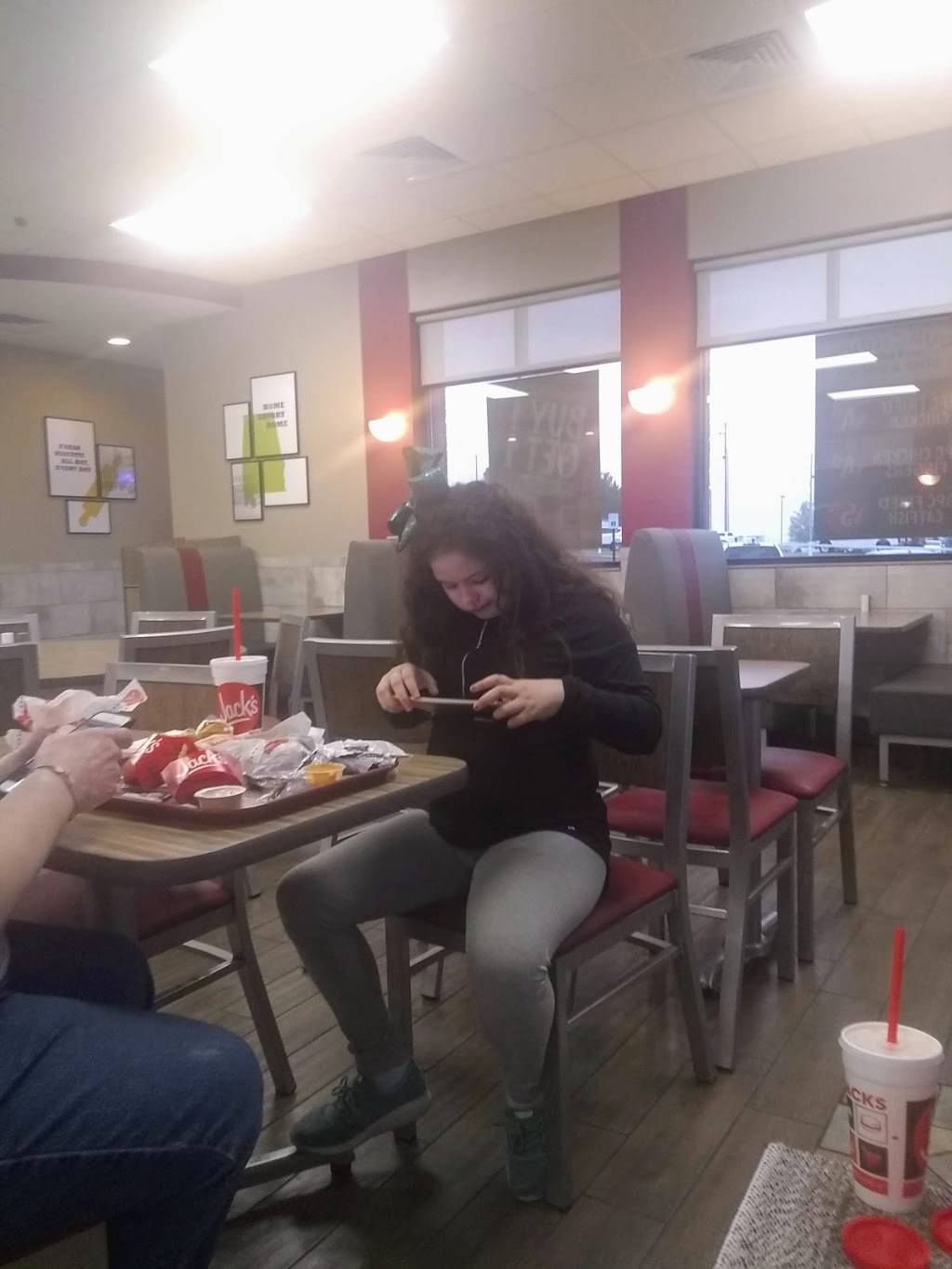 Jacks | restaurant | 4941 Civic Ln, Bessemer, AL 35022, USA | 2057200757 OR +1 205-720-0757