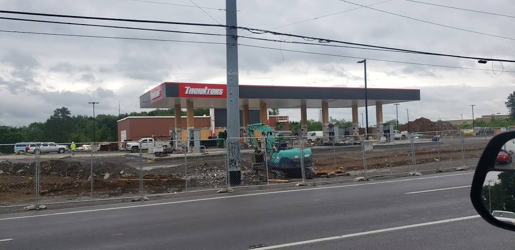 Thorntons | bakery | 3500 Murfreesboro Pike, Antioch, TN 37013, USA | 6158641541 OR +1 615-864-1541