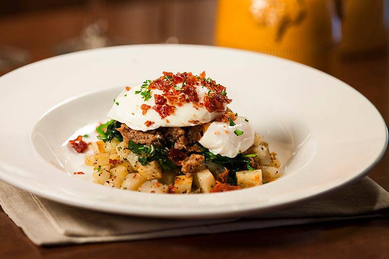 Russos New York Pizzeria Marq-E | restaurant | MARQ-E ENTERTAINMENT COMPLEX, 7620 Katy Fwy #220, Houston, TX 77024, USA | 7139562100 OR +1 713-956-2100