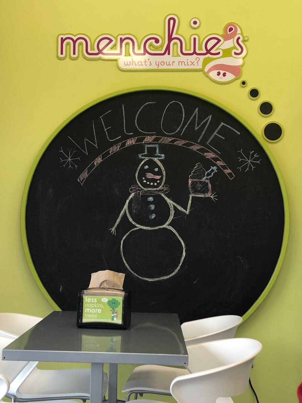 Menchies Lake Orion | bakery | 4713 S Baldwin Rd, Orion Charter Township, MI 48359, USA | 2484813890 OR +1 248-481-3890