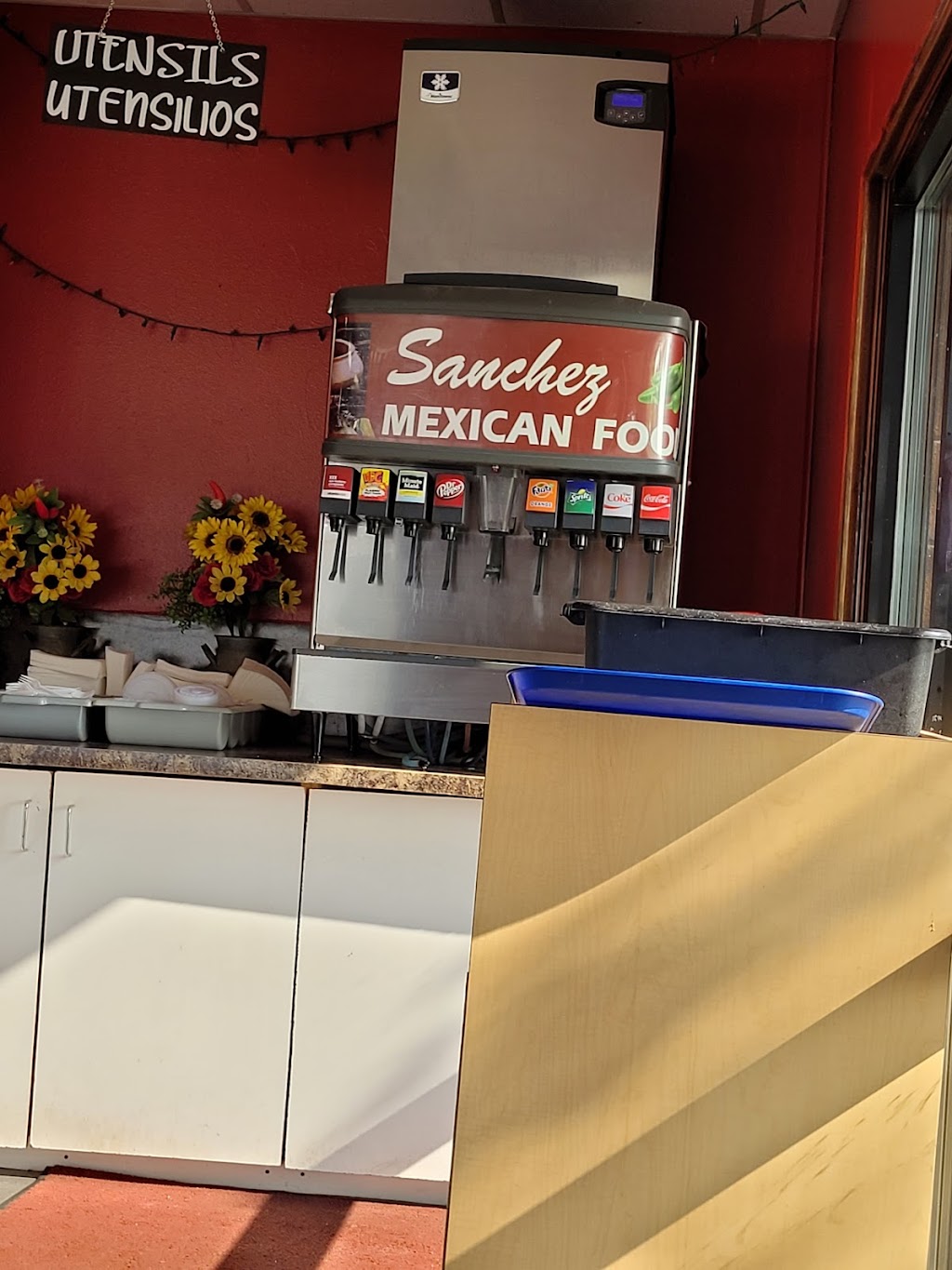 Sanchez Mexican Food | restaurant | 1418 W Sunset Blvd, St. George, UT 84770, USA | 4356289087 OR +1 435-628-9087