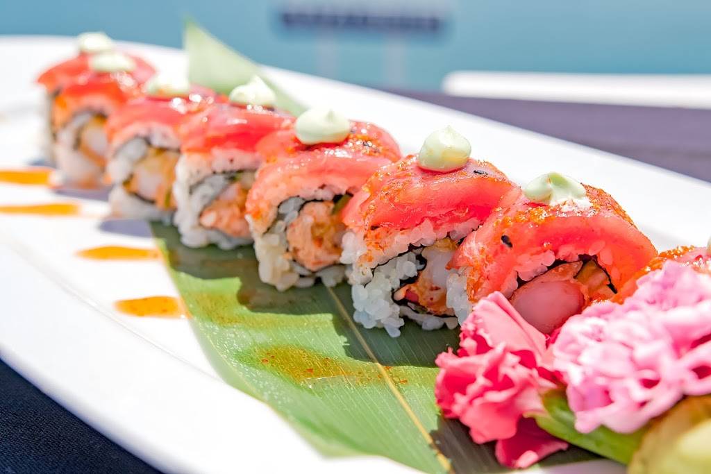 Wicked Tuna @ 2nd Avenue Pier | restaurant | 110 N Ocean Blvd, Myrtle Beach, SC 29577, USA | 8437122430 OR +1 843-712-2430