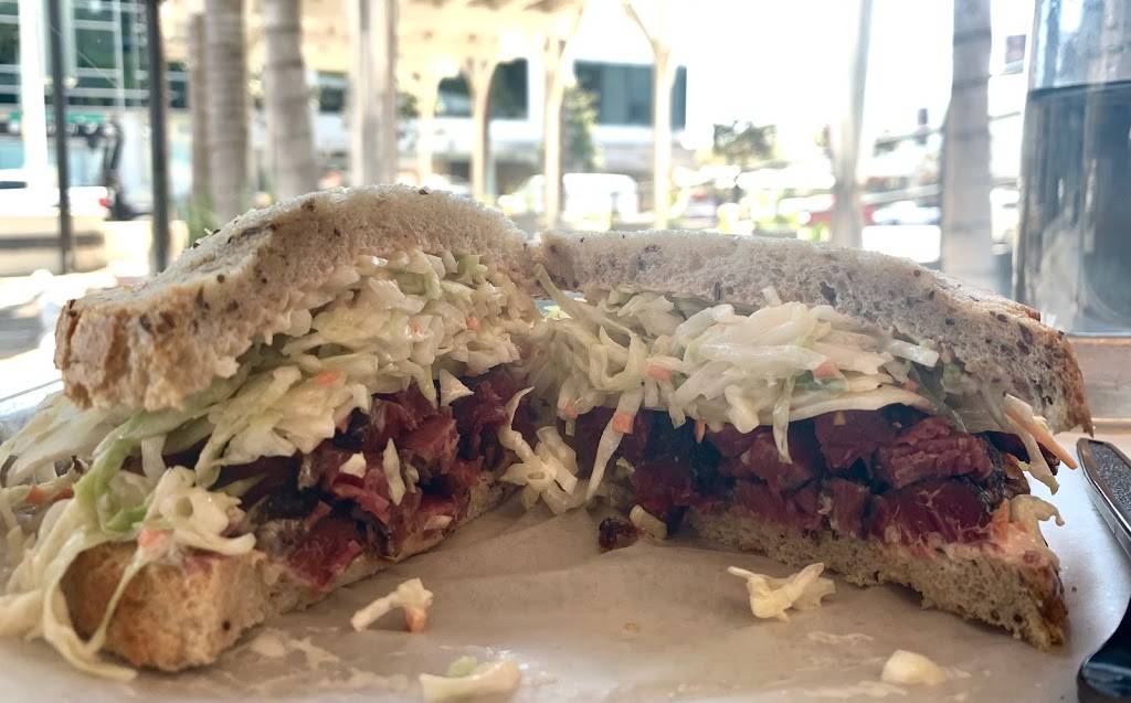 Daughter’s Deli | restaurant | 8555 Sunset Blvd, West Hollywood, CA 90069, USA | 3106526552 OR +1 310-652-6552