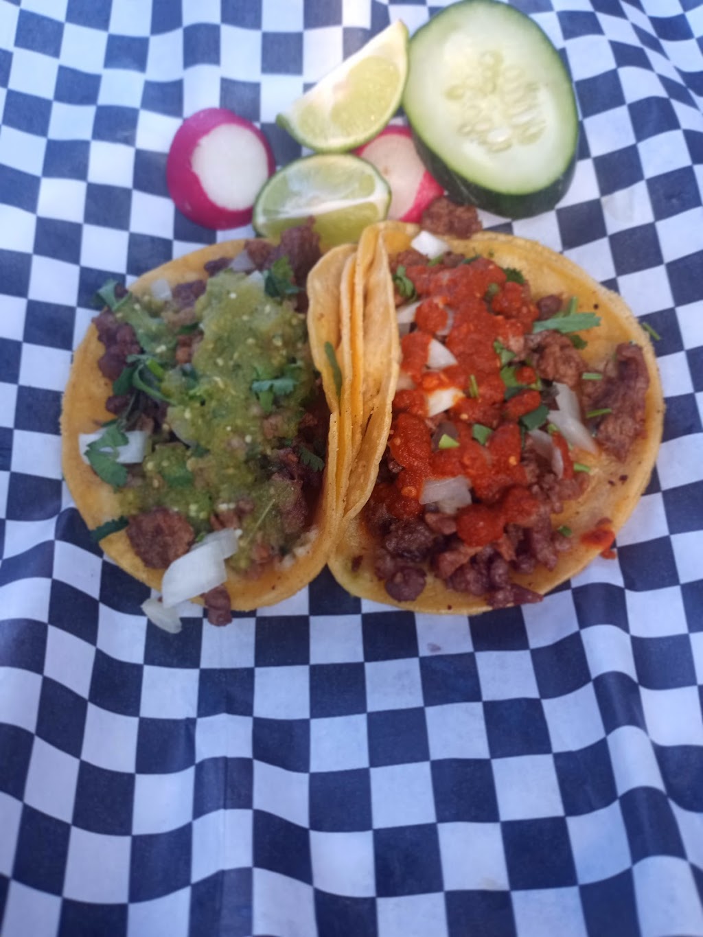 Papa Juans Taco Truck | restaurant | 4062 N Sierra Way Suite B, San Bernardino, CA 92407, USA | 6204173024 OR +1 620-417-3024