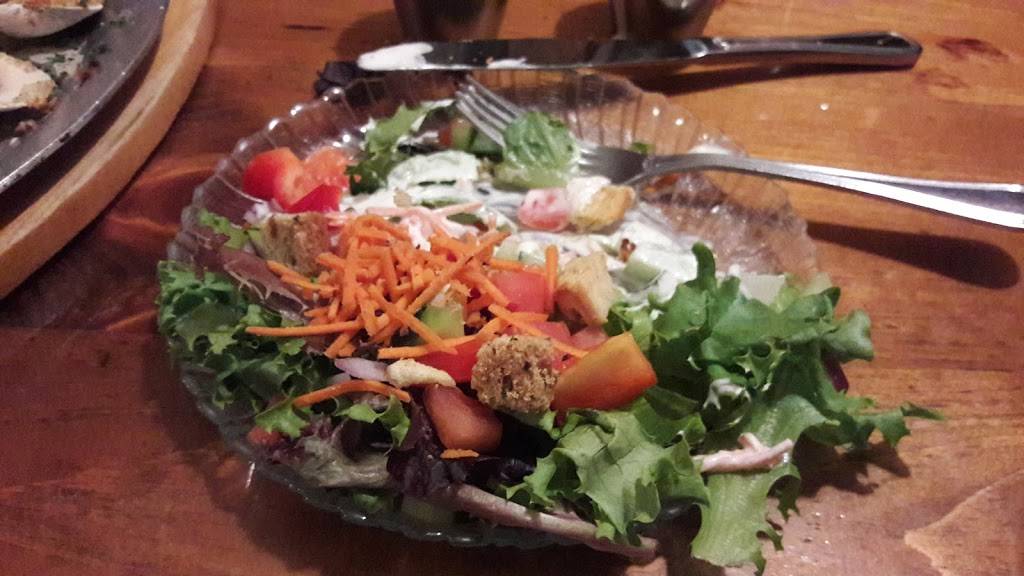 Country Spirit Restaurant & Tavern | restaurant | 262 Maple St, Henniker, NH 03242, USA | 6034287007 OR +1 603-428-7007