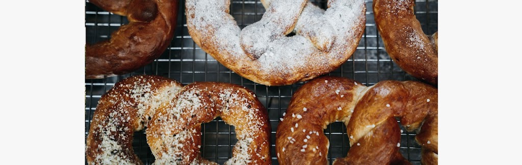 Mama Mandys Soft Pretzels | restaurant | 3303 Bahia Vista St, Sarasota, FL 34239, USA | 9419621309 OR +1 941-962-1309