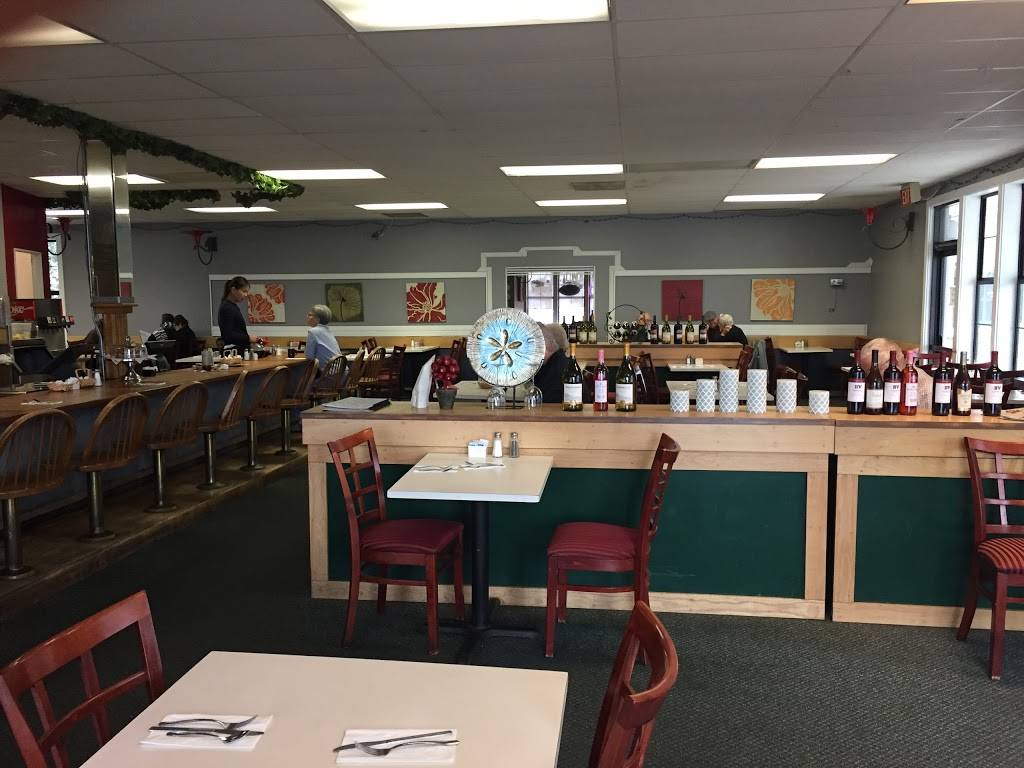 Rossmoor Diner | restaurant | 1908 Tice Valley Blvd # A, Walnut Creek, CA 94595, USA | 9259334768 OR +1 925-933-4768