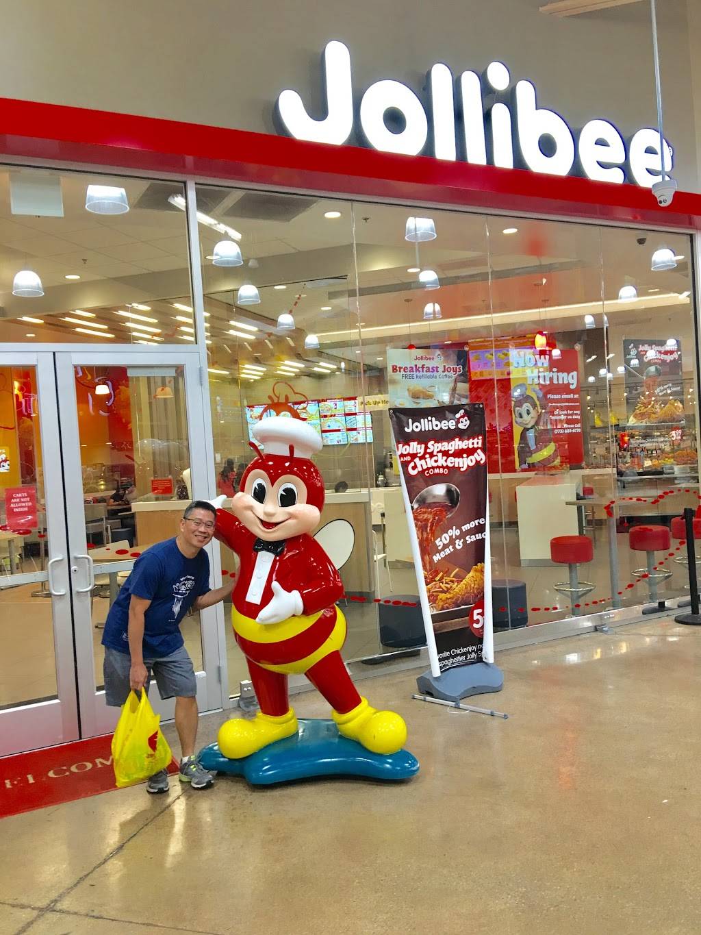 Jollibee | restaurant | 5033 N Elston Ave, Chicago, IL 60630, USA | 7736856770 OR +1 773-685-6770
