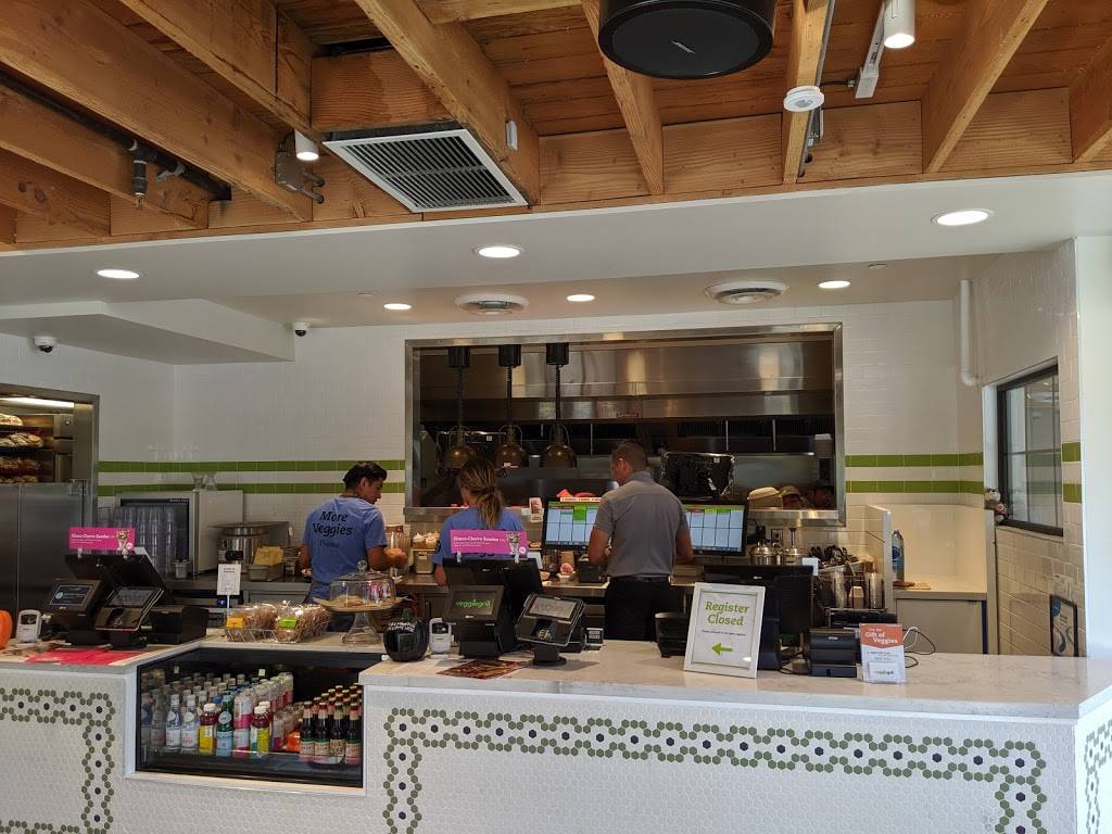 Veggie Grill | restaurant | 4300 Riverside Dr, Burbank, CA 91505, USA | 8185884338 OR +1 818-588-4338