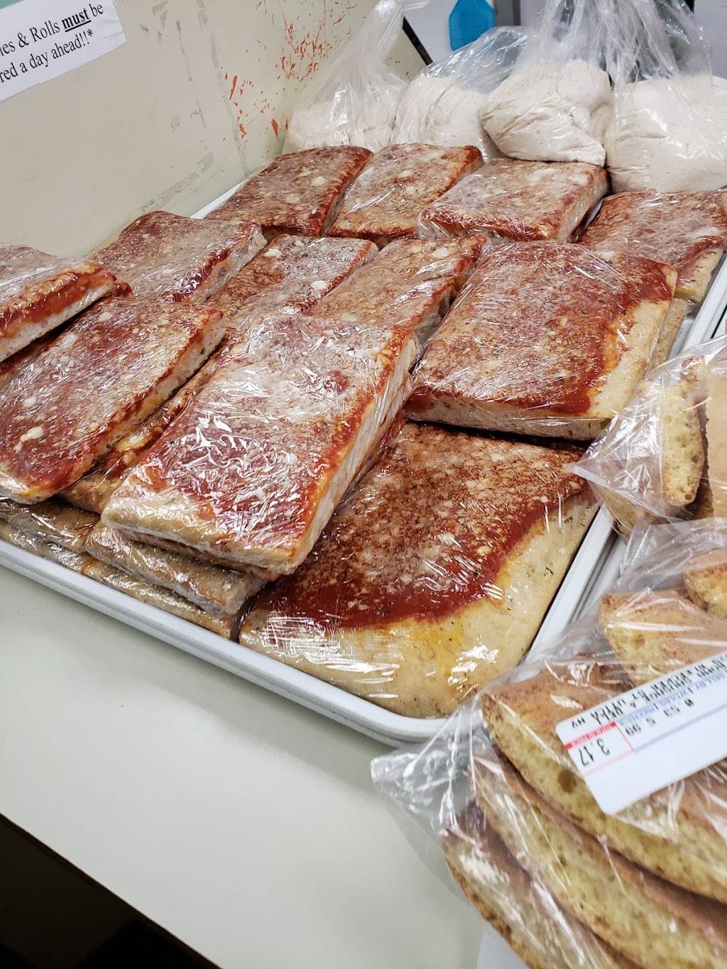 Roma Sausage & Deli | meal takeaway | 2029 Bleecker St, Utica, NY 13501, USA | 3157921445 OR +1 315-792-1445