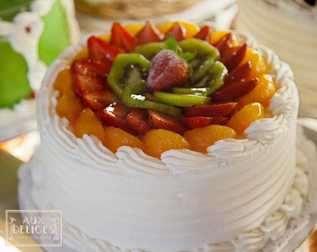 Aux Delices | bakery | 16 W Colorado Blvd, Pasadena, CA 91107, USA | 6267961630 OR +1 626-796-1630