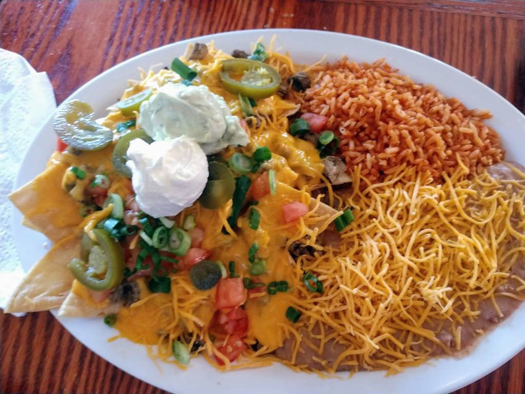 Angelinas | restaurant | 5154 W Olive Ave, Glendale, AZ 85302, USA | 6239396576 OR +1 623-939-6576