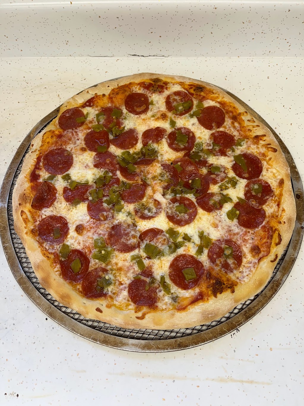 The Log Cabin Restaurant | restaurant | 3668 NM-35, Mimbres, NM 88049, USA | 4802169217 OR +1 480-216-9217