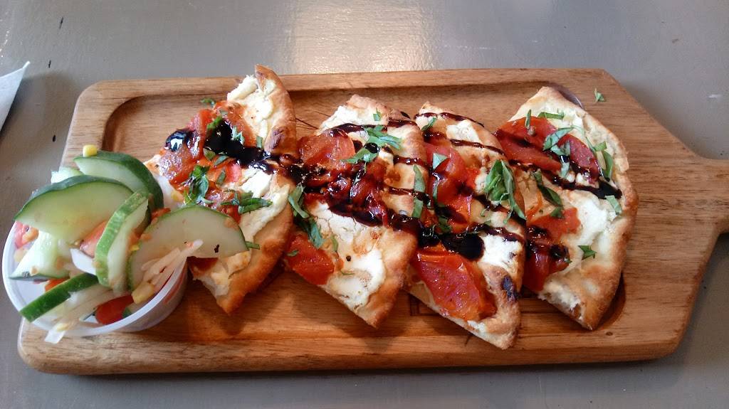 Simple Eats Restaurant | restaurant | 3152 Shore Dr, Virginia Beach, VA 23451, USA | 7579623676 OR +1 757-962-3676