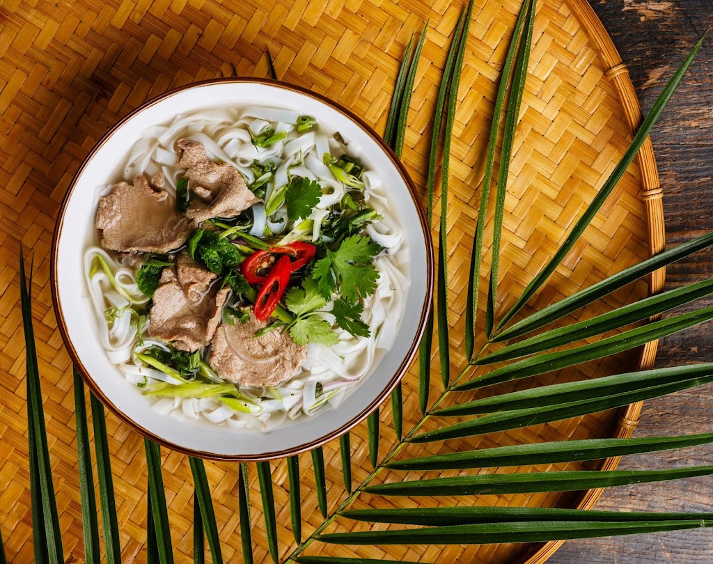 Pho philly | restaurant | 118 Powhattan Ave, Essington, PA 19029, USA | 4844976280 OR +1 484-497-6280