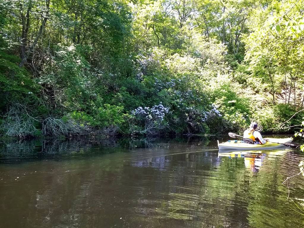 Wood River Golf and The 11th Green Restaurant and Pub | restaurant | 78 A Woodville Alton Rd, Hope Valley, RI 02832, USA | 4013640700 OR +1 401-364-0700