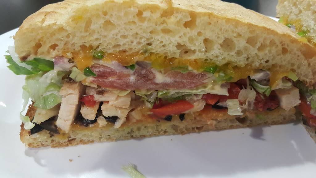 Schlotzskys | bakery | 13881 Midway Rd Ste 101, Farmers Branch, TX 75244, USA | 9722398002 OR +1 972-239-8002