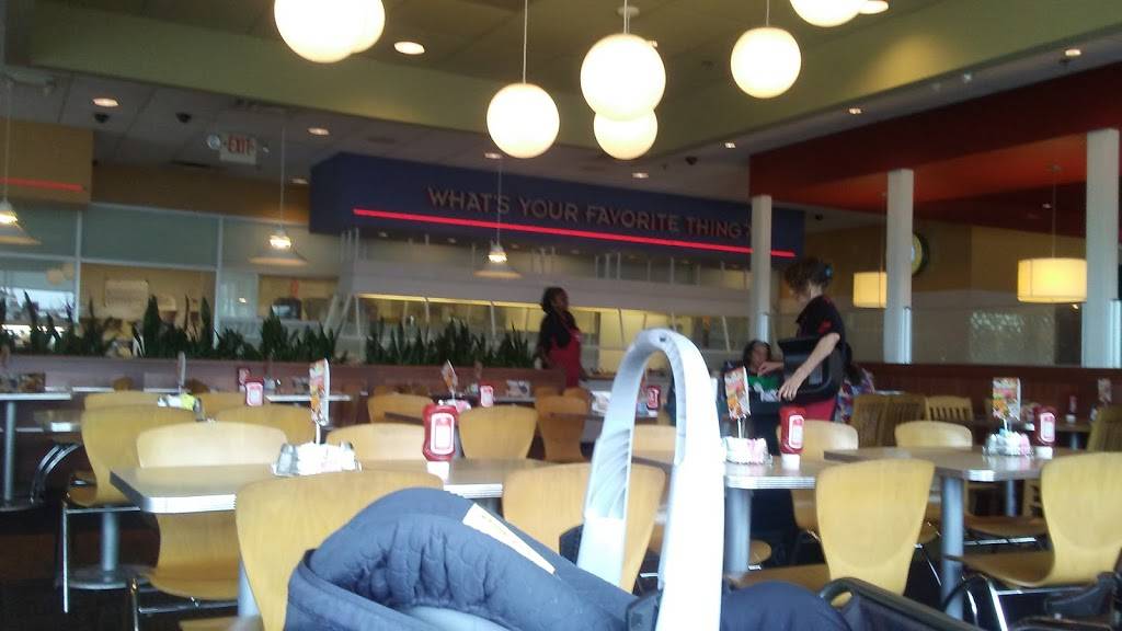 Frischs Big Boy | restaurant | 3704 National Rd E, Richmond, IN 47374, USA | 7659622882 OR +1 765-962-2882