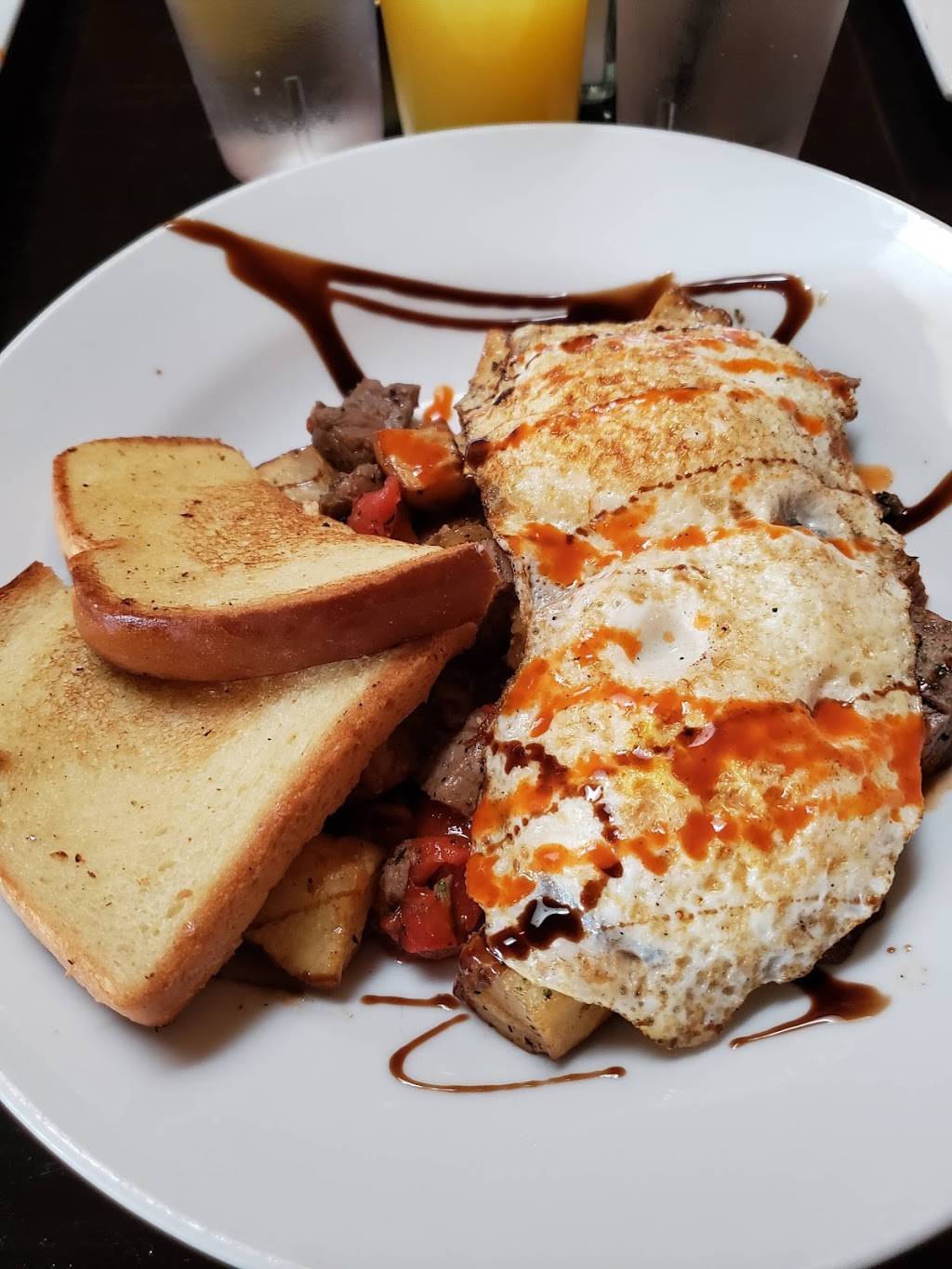 Christinas Bistro | restaurant | 110 N Houston St, Granbury, TX 76048, USA | 8175791707 OR +1 817-579-1707