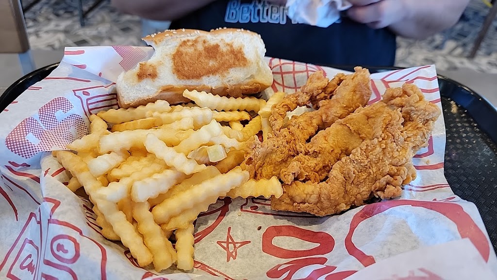 Raising Canes Chicken Fingers | restaurant | 5370 N Garland Ave, Garland, TX 75040, USA | 4694915990 OR +1 469-491-5990