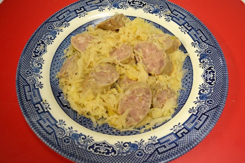 Pierogi Square | restaurant | 1302 N Main St #5, Crown Point, IN 46307, USA | 2193233379 OR +1 219-323-3379