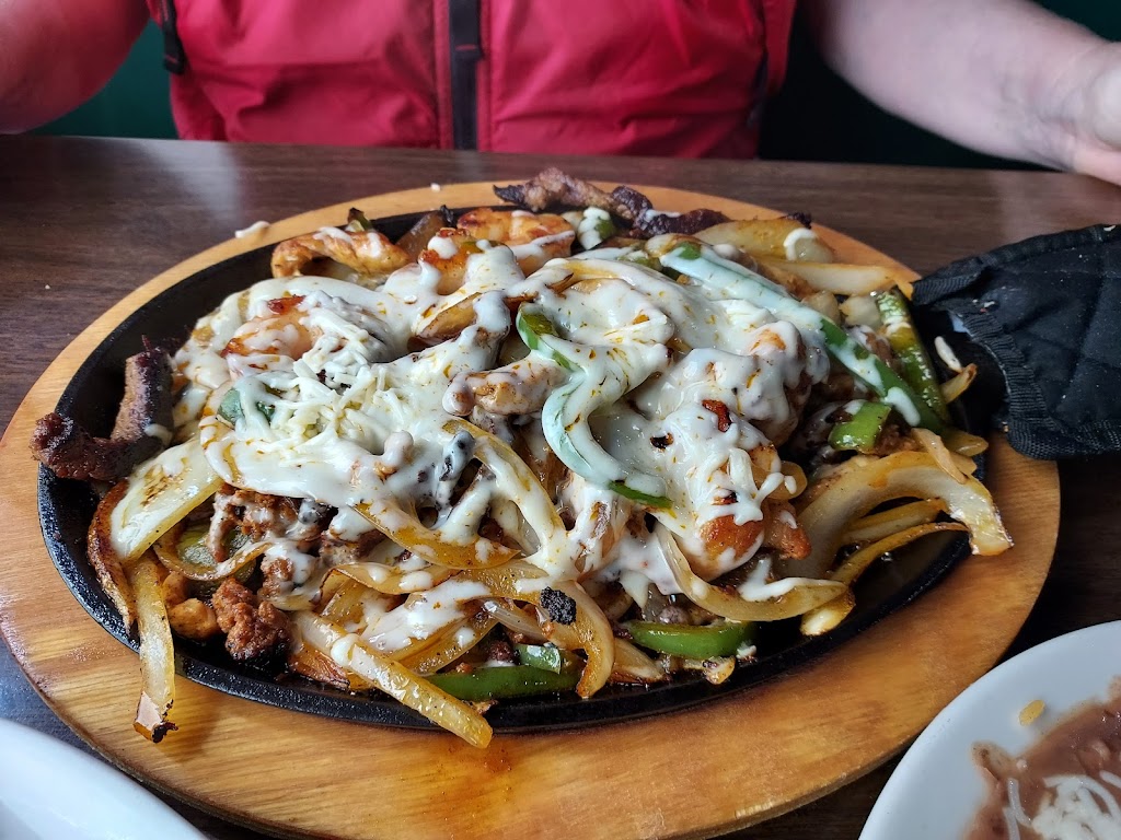 Vista hermosa mexican restaurant | restaurant | 46 Camden Bypass, Camden, AL 36726, USA | 3344553144 OR +1 334-455-3144