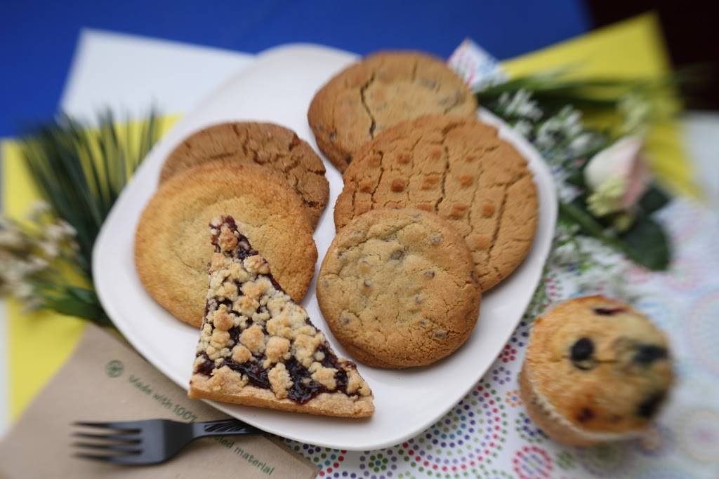 Artefino Art Gallery Café | cafe | 1900 Superior Ave, Cleveland, OH 44114, USA | 2168301400 OR +1 216-830-1400