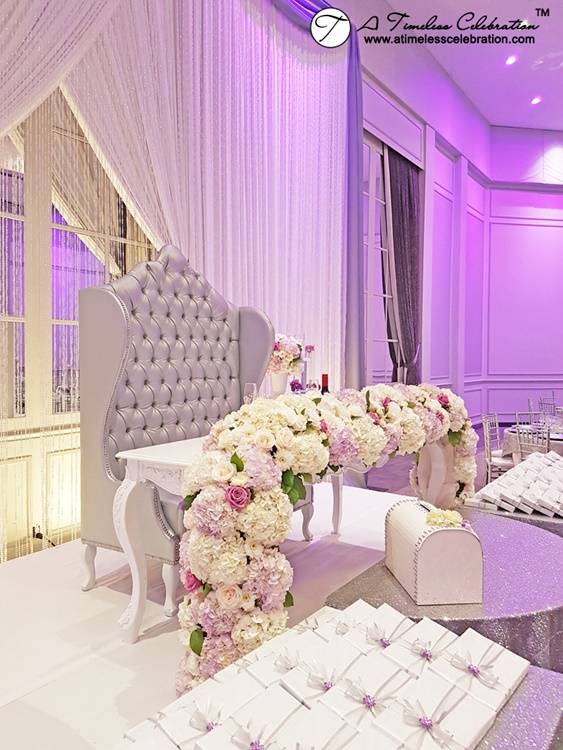 Chateau Royal Reception Hall | restaurant | boulevard du 1x2, 3500 Boulevard du Souvenir, Laval, QC H7V 1X2, Canada | 5143331000 OR +1 514-333-1000