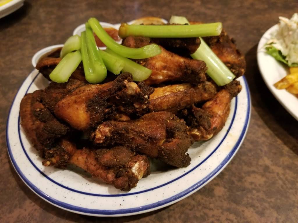 Red Hot & Blue Williamsburg | restaurant | 1622 Richmond Rd, Williamsburg, VA 23185, USA | 7572591670 OR +1 757-259-1670