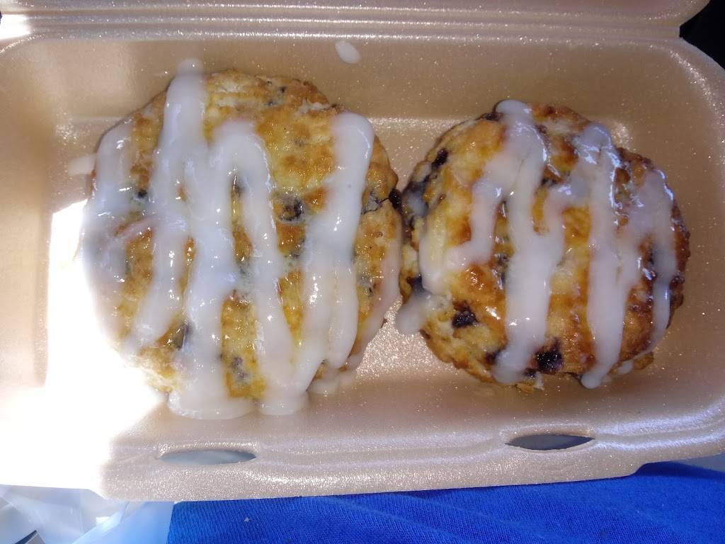 Bojangles Famous Chicken n Biscuits | restaurant | 7239 Moorefield Memorial Hwy, Liberty, SC 29657, USA | 8643726669 OR +1 864-372-6669