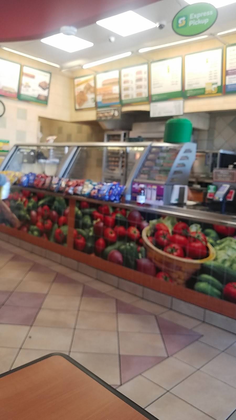 Subway Restaurants | restaurant | 5841 Firestone Blvd Ste D, South Gate, CA 90280, USA | 5629286166 OR +1 562-928-6166