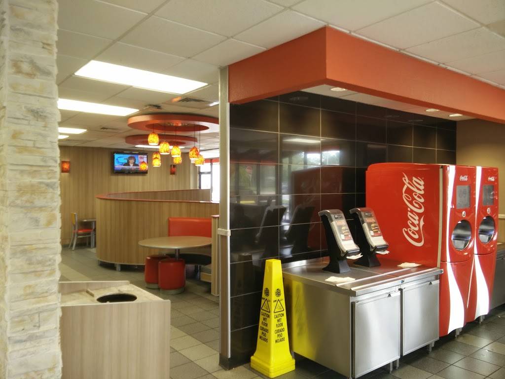 Burger King | restaurant | 14095 N Kendall Dr, Miami, FL 33186, USA | 3053856179 OR +1 305-385-6179