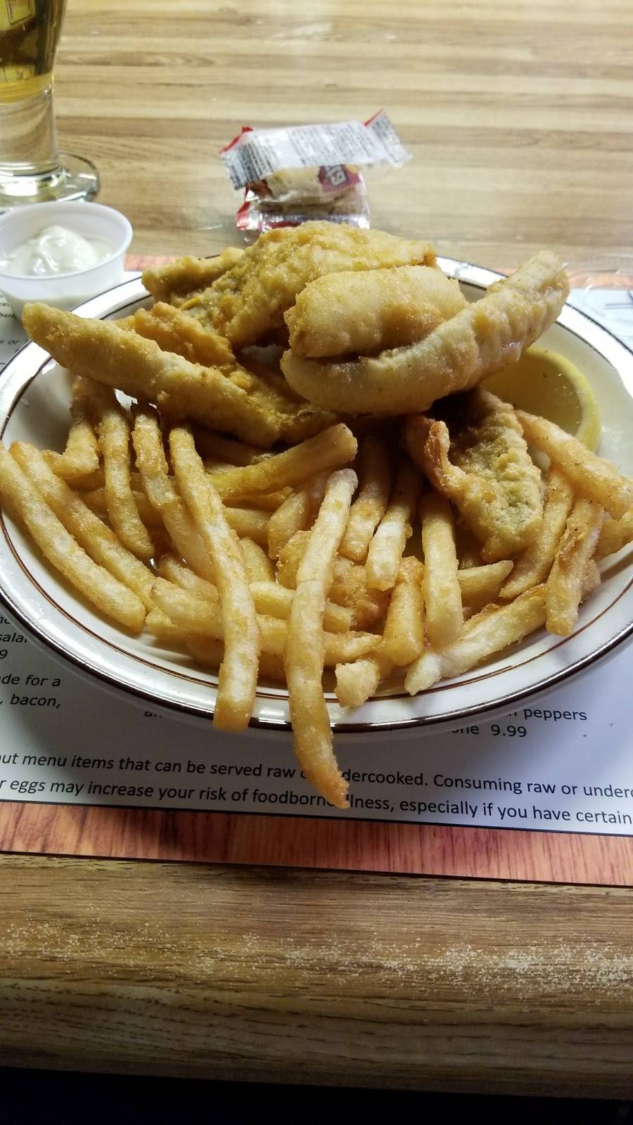 Riga Tavern | restaurant | 7495 Riga Hwy, Riga, MI 49276, USA | 5174863461 OR +1 517-486-3461