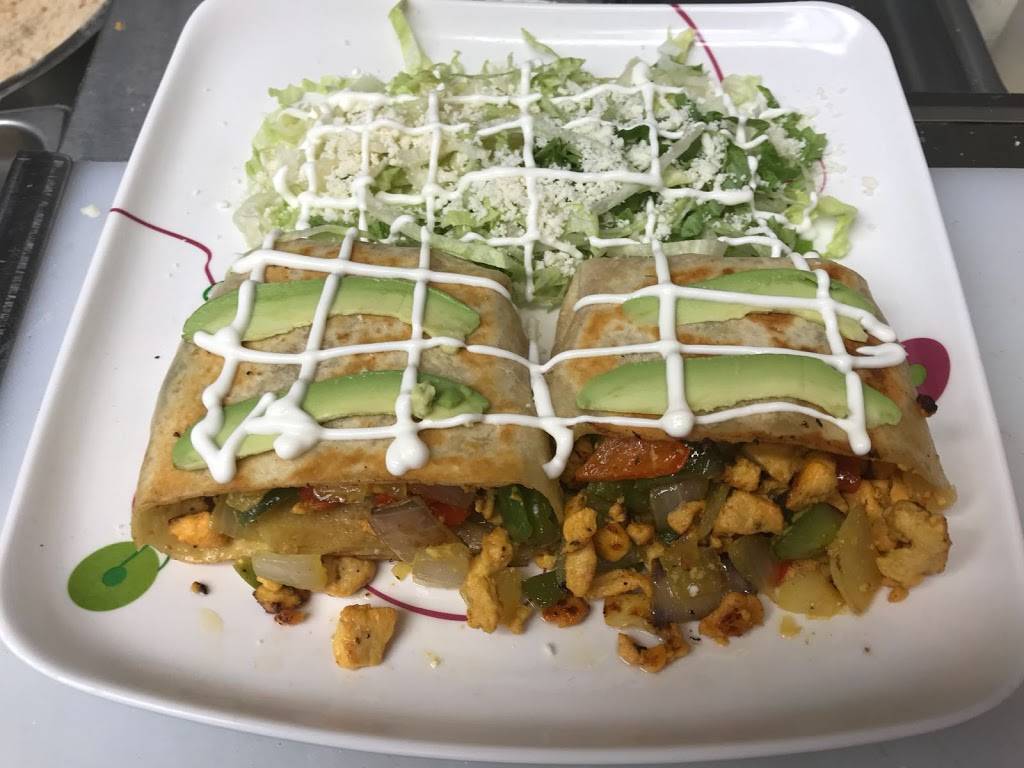 Maxs Deli | restaurant | 2623 Atlantic Ave, Brooklyn, NY 11207, USA | 9179668200 OR +1 917-966-8200