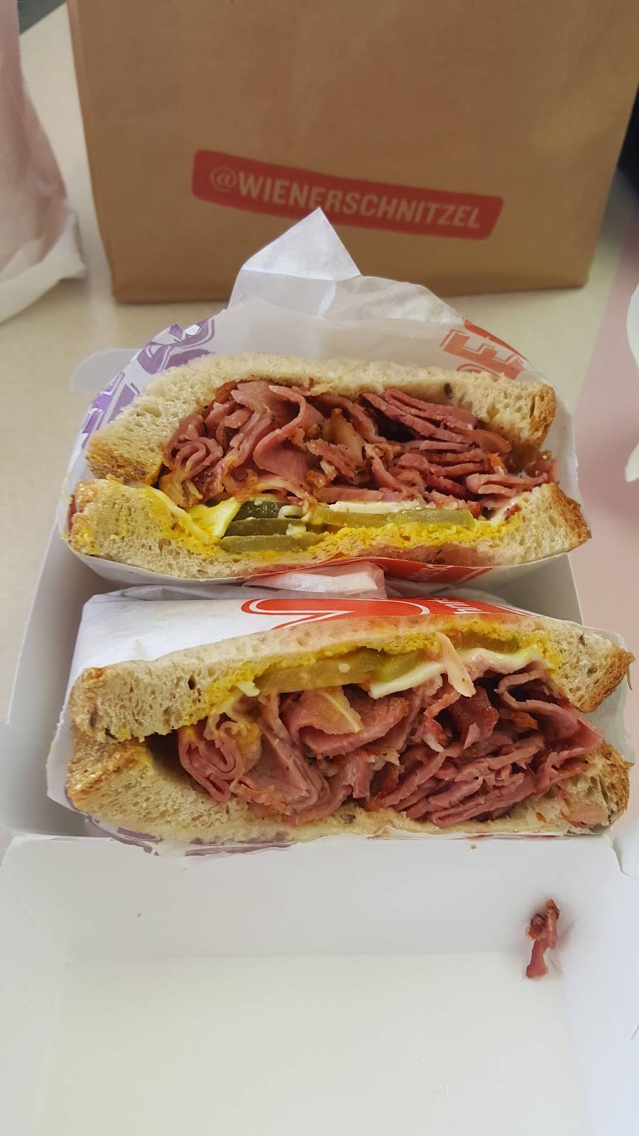 Wienerschnitzel | restaurant | 13011 Chapman Ave, Orange, CA 92868, USA | 7142350319 OR +1 714-235-0319