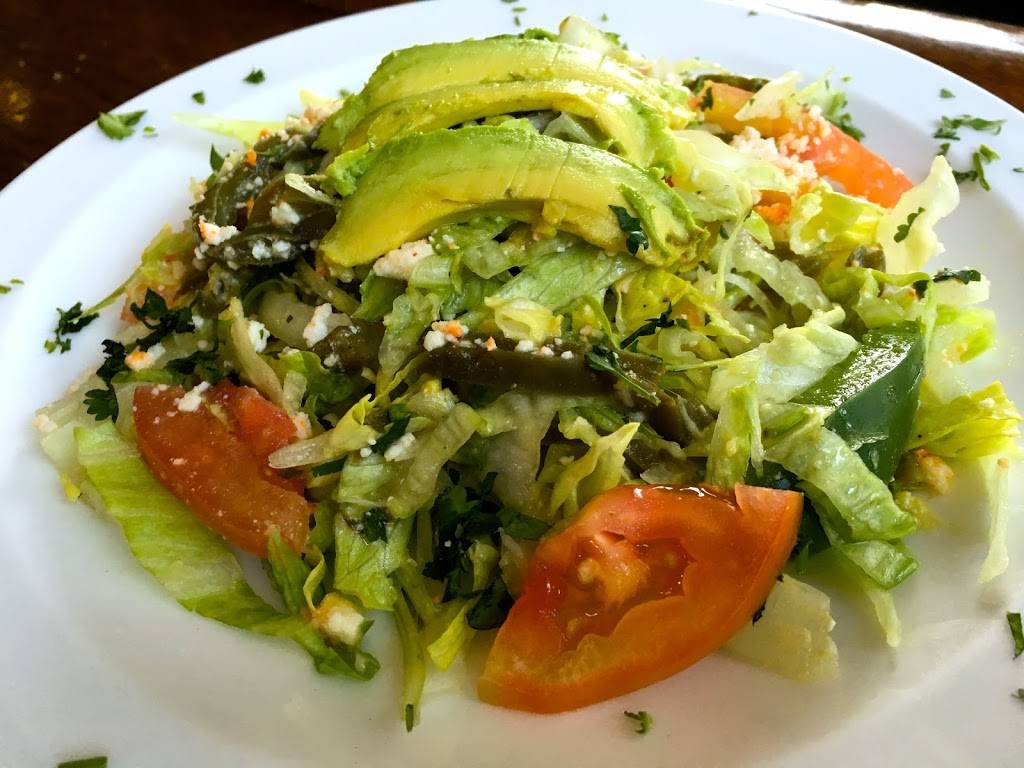 Luchitas Mexican Restaurant | restaurant | 3456 W 117th St, Cleveland, OH 44111, USA | 2162521169 OR +1 216-252-1169