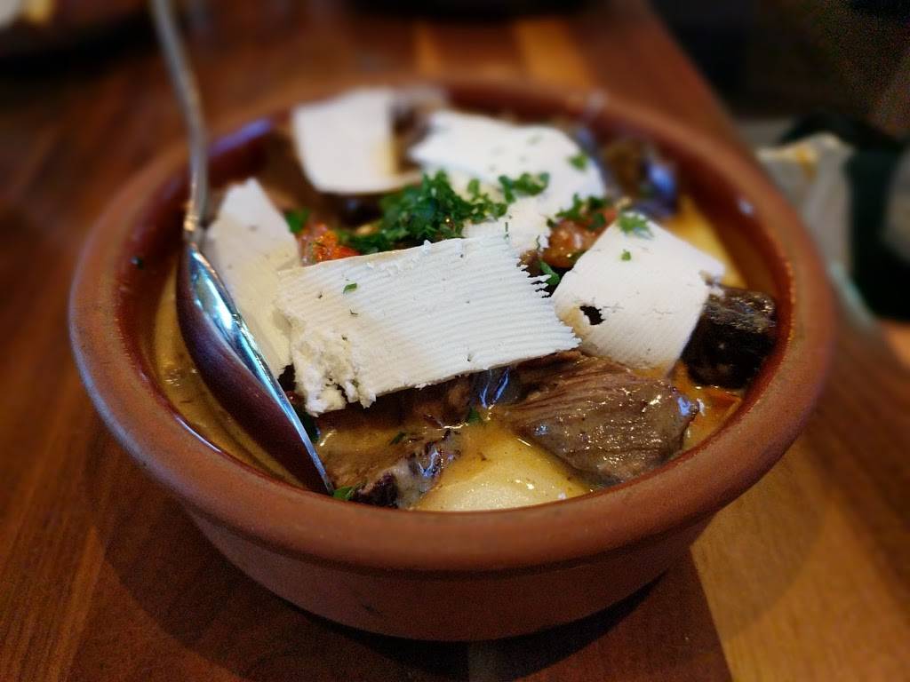 Central Newton | restaurant | 761 Beacon St, Newton Centre, MA 02459, USA | 6179162003 OR +1 617-916-2003